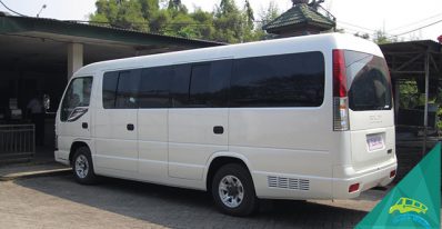 rental isuzu elf di Jakarta