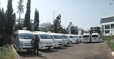 Harga sewa toyota Hiace di Jakarta Timur