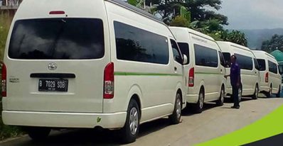 sewa hiace kebon jeruk