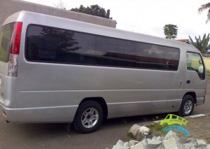 elf long sasis 19 seat (1)