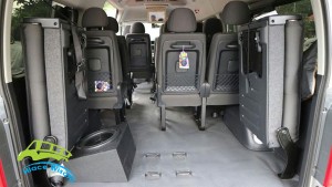 interior-toyota-hiace3 (1)